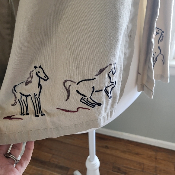 Christopher & Banks - Picture 4 of 10